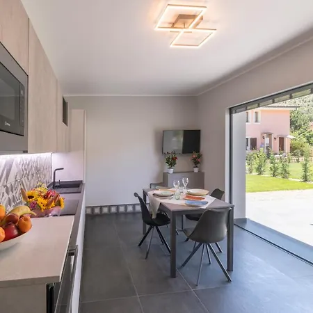 Al Bistrot Dei Vinai Holiday House 公寓式酒店 因佩里亚