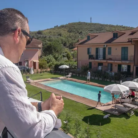 Aparthotel Al Bistrot Dei Vinai Holiday House Imperia