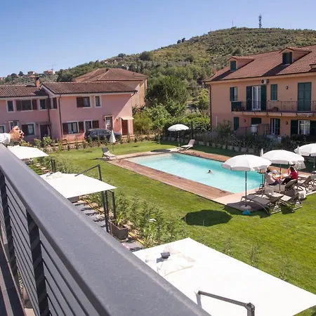 Al Bistrot Dei Vinai Holiday House Imperia